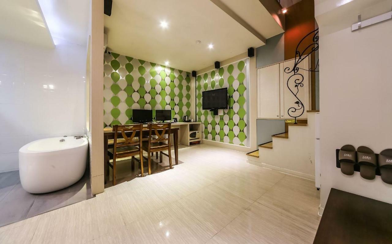 Hotel Zara Changwon Exteriör bild